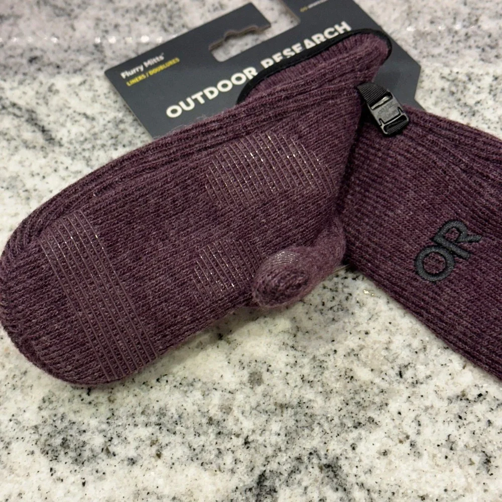 Outdoor Research Womens Small Flurry Mitts Amethyst Purple Wool Blend Gorpcore